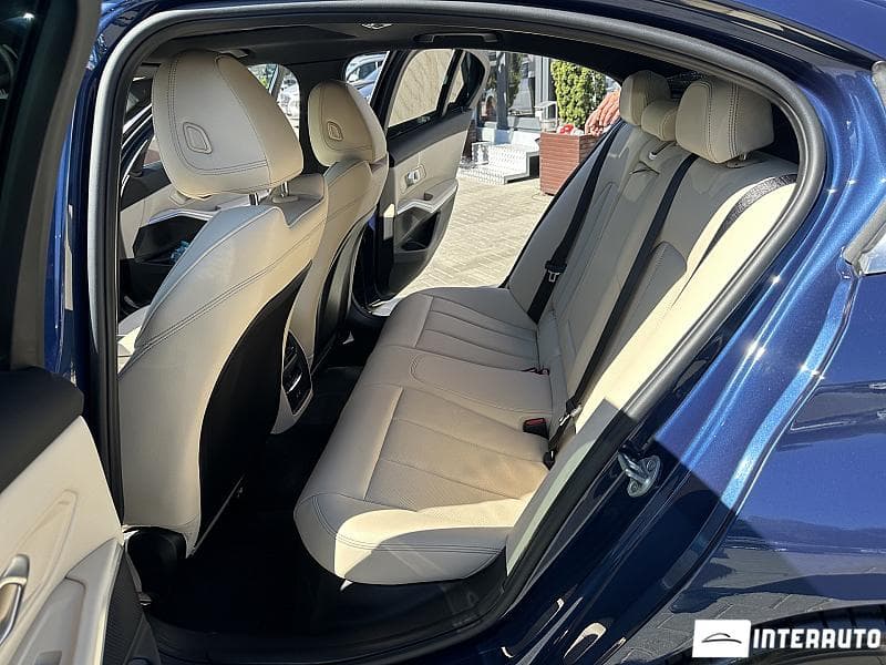 2024 BMW 330 — Miniatură 15