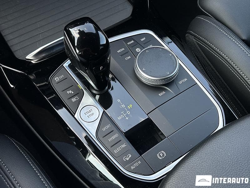 BMW X3 3.0e 2022 — Миниатюра 15