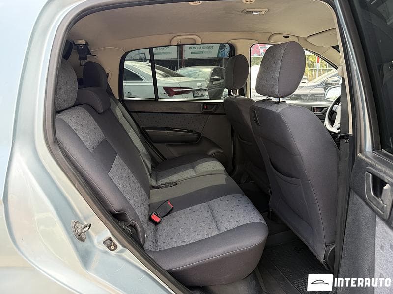 2004 Hyundai Getz — Miniatură 12