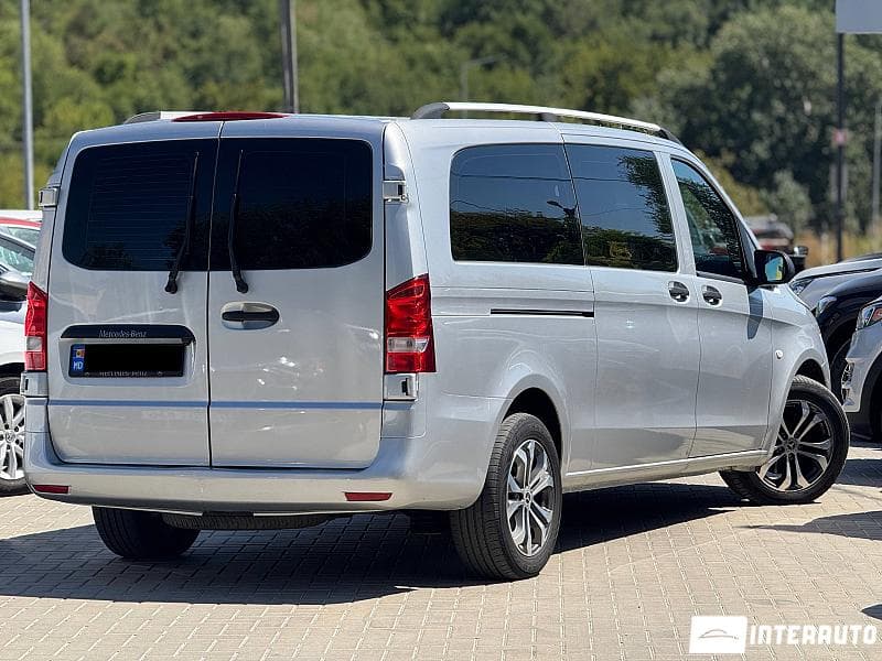 2015 Mercedes Vito — Miniatură 3