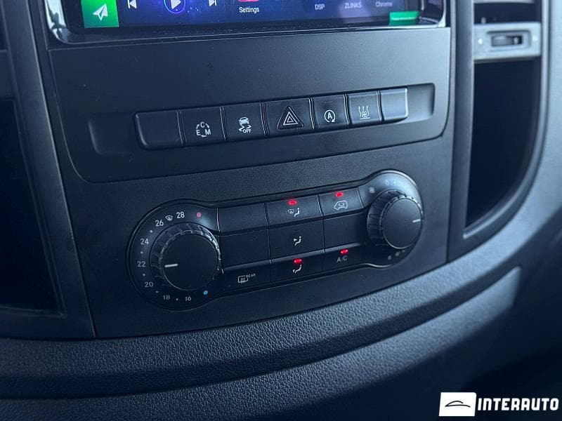 2015 Mercedes Vito — Miniatură 11