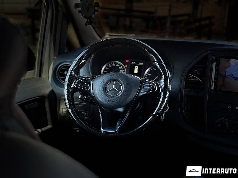 2015 Mercedes Vito — Miniatură 7