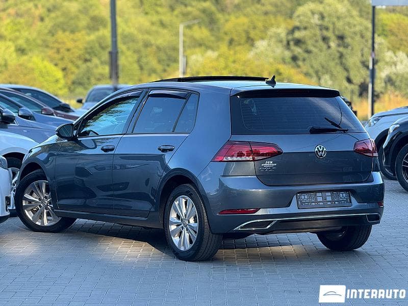2021 Volkswagen Golf — Miniatură 4