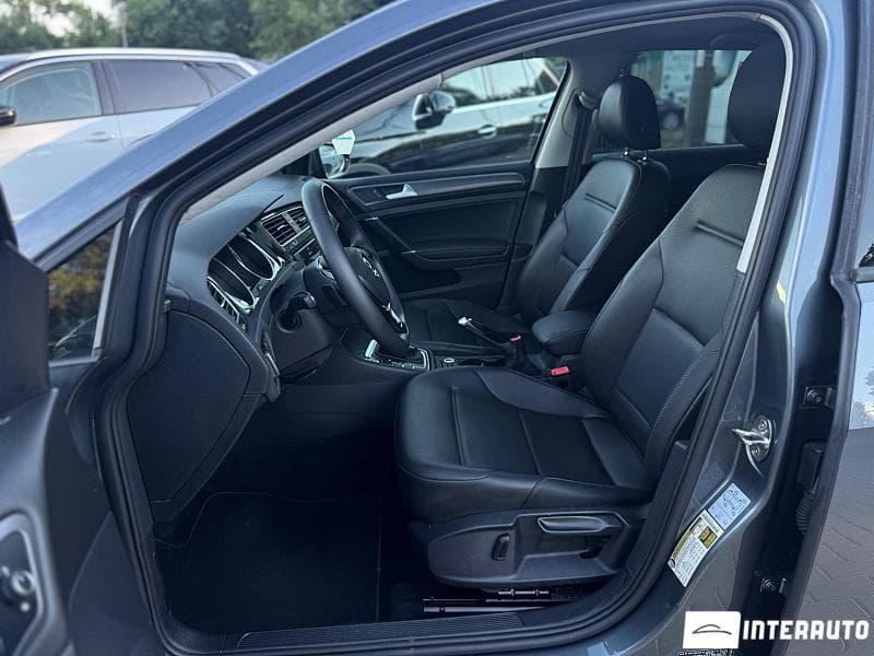 2021 Volkswagen Golf — Miniatură 5