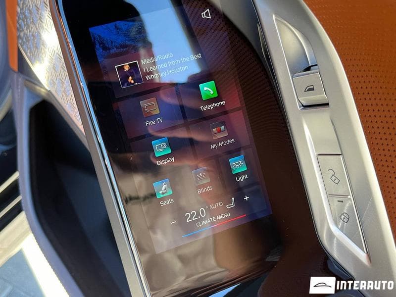 2023 BMW 750e XDrive — Miniatură 21