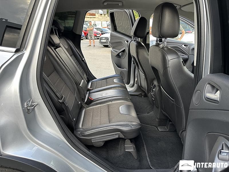 2016 Ford Kuga — Miniatură 13