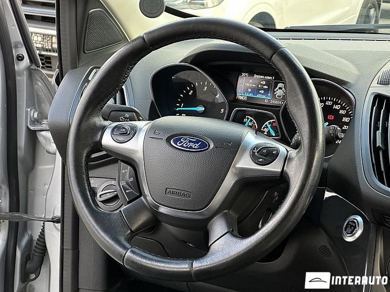 2016 Ford Kuga — Miniatură 7