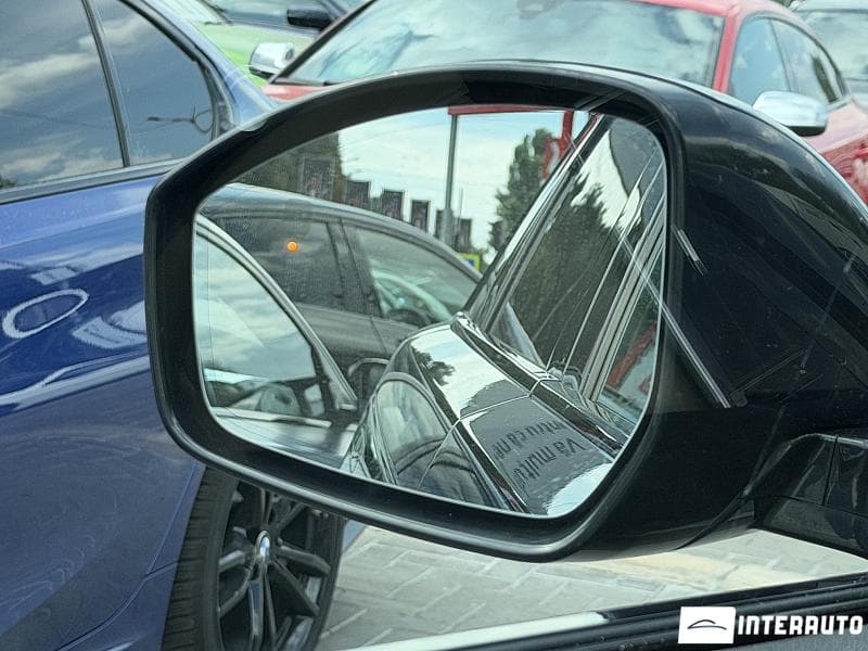 2018 Land Rover Range Rover Velar — Miniatură 18