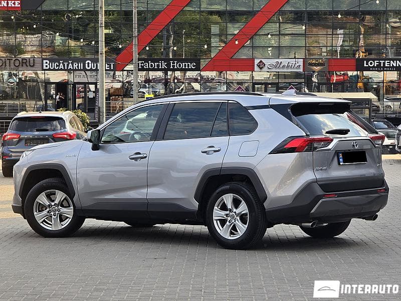 2021 Toyota Rav-4 — Miniatură 4