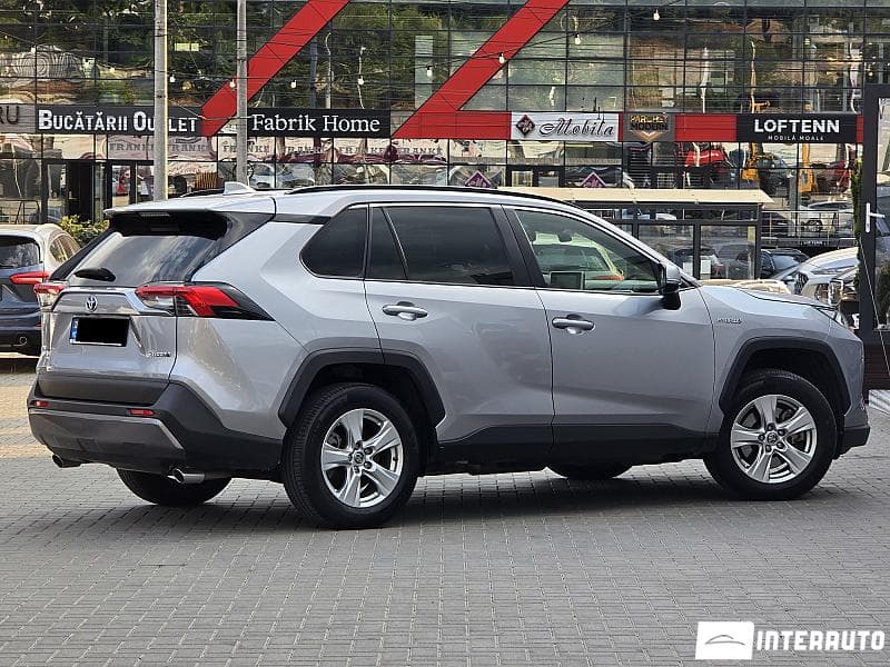 2021 Toyota Rav-4 — Miniatură 3