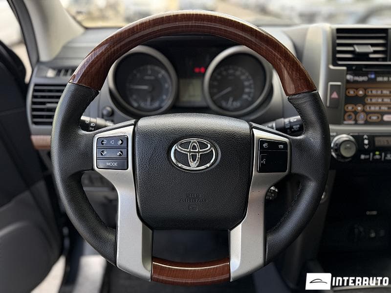 2013 Toyota Land Cruiser Prado — Miniatură 12
