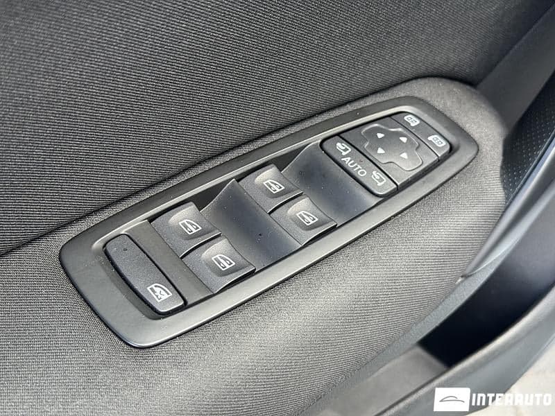 Renault Megane 2017 — Миниатюра 6