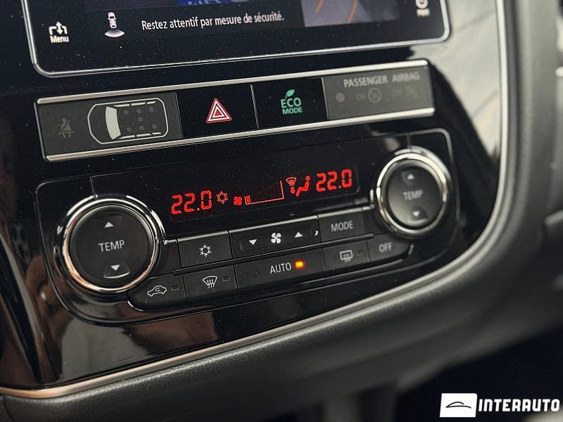 2018 Mitsubishi Outlander — Miniatură 11