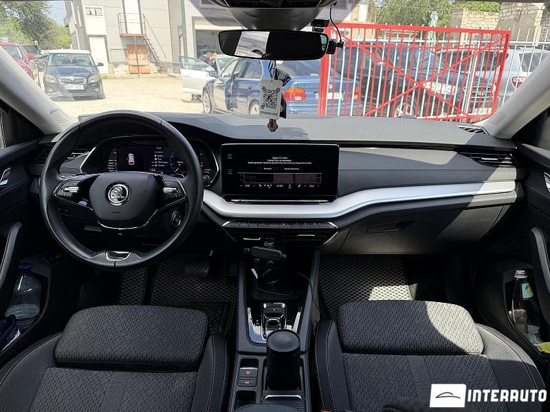 2022 Skoda Octavia — Miniatură 7