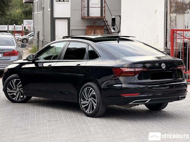 2018 Volkswagen Jetta — Miniatură 4