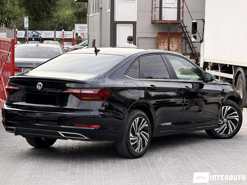 2018 Volkswagen Jetta — Miniatură 2