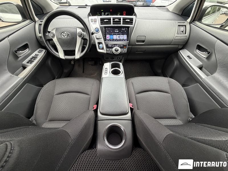 2013 Toyota Prius Plus / V — Miniatură 10