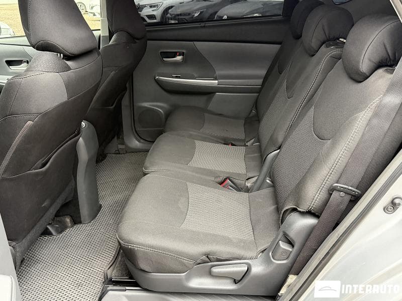2013 Toyota Prius Plus / V — Miniatură 18