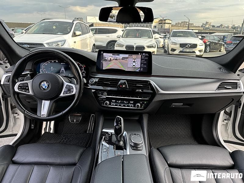 2021 BMW 530e — Miniatură 6