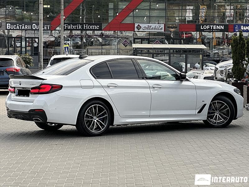 2021 BMW 530e — Miniatură 3