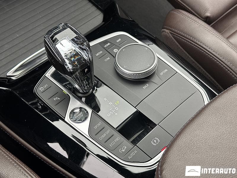BMW X4 2.0D 2022 — Миниатюра 11