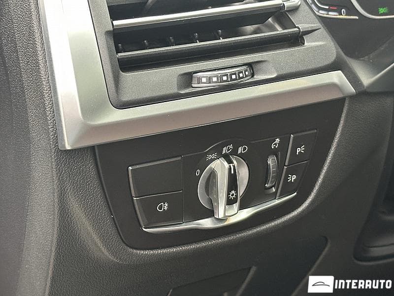 BMW X4 2.0D 2022 — Миниатюра 19