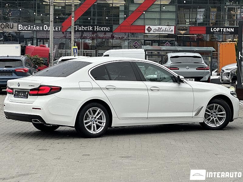 2021 BMW 530e — Miniatură 3