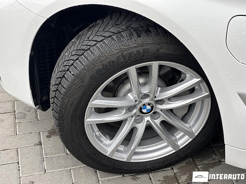 2021 BMW 530e — Miniatură 18