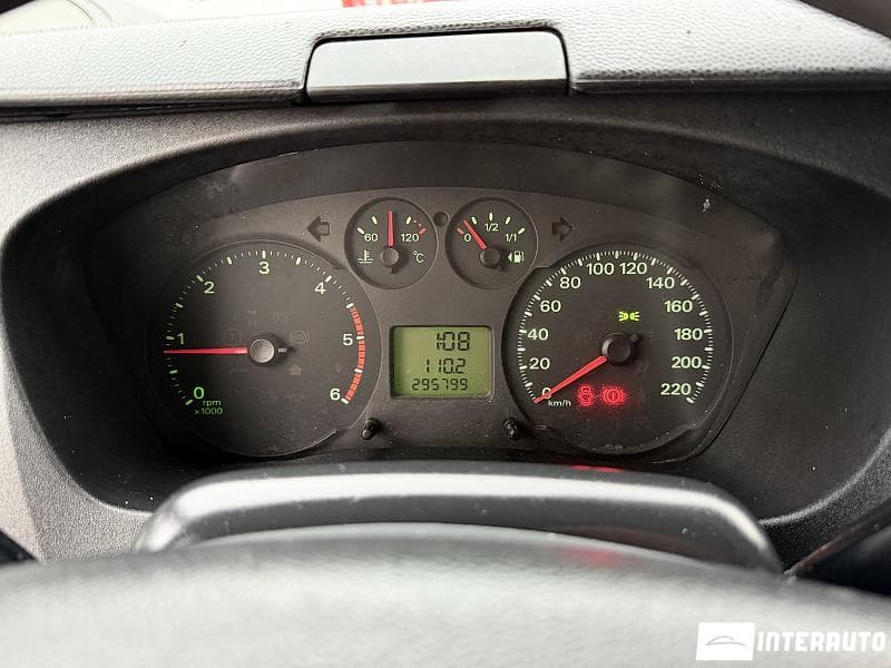 2011 Ford Transit — Miniatură 8