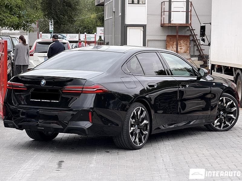 2025 BMW 540 — Miniatură 3