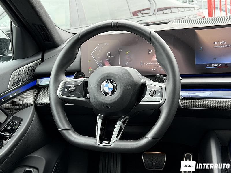 2025 BMW 540 — Miniatură 10
