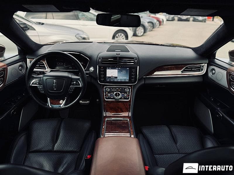 2018 Lincoln Continental — Miniatură 6