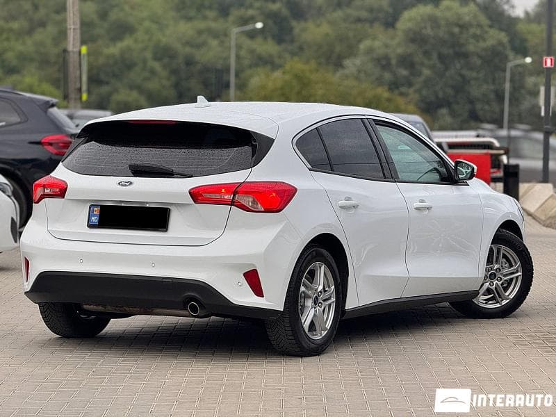 2018 Ford Focus — Miniatură 3