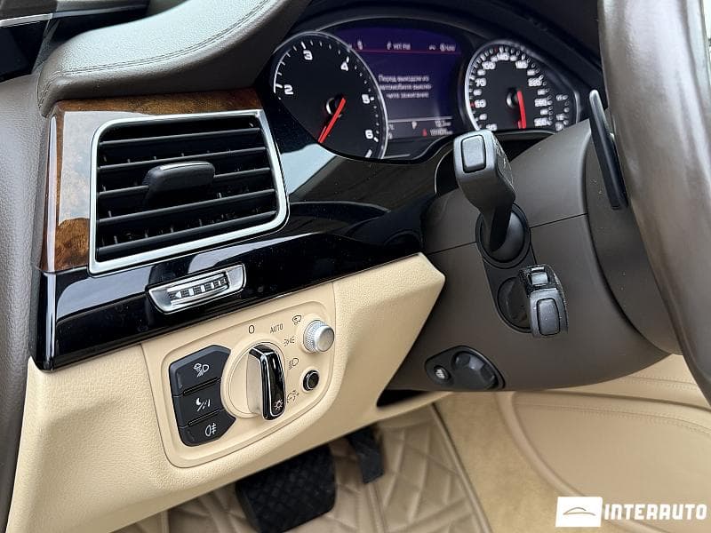 Audi A8 2017 — Миниатюра 17