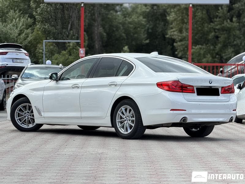 BMW 520 2017 — Миниатюра 3