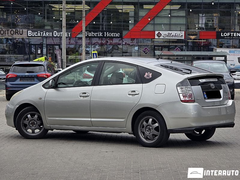 2004 Toyota Prius — Miniatură 4