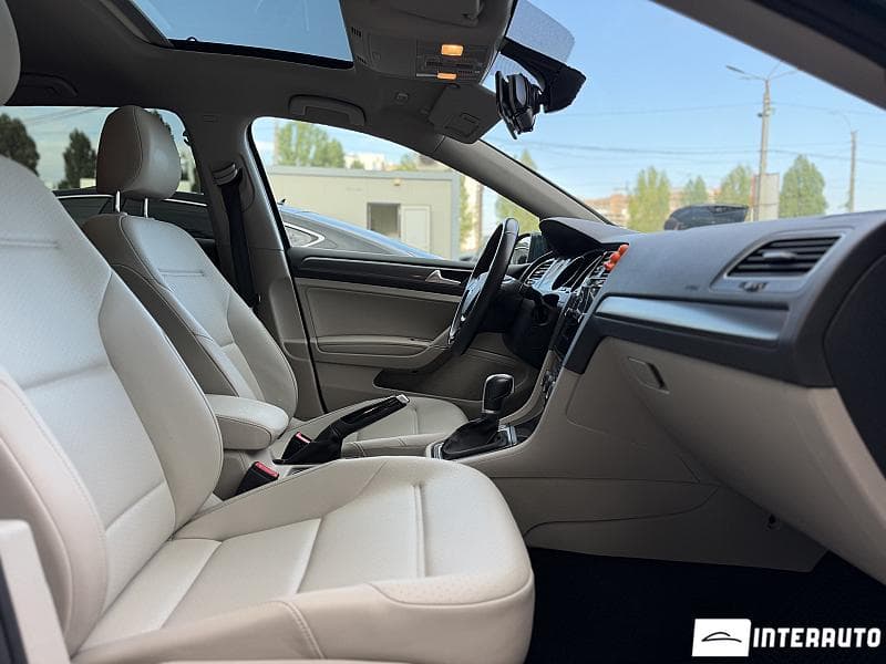 Volkswagen Golf 2019 — Миниатюра 17
