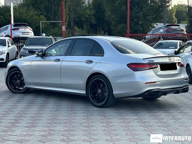 Mercedes E 300 2018 — Миниатюра 3