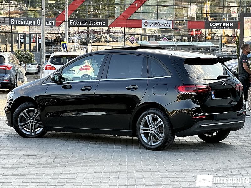 2019 Mercedes B 180 — Miniatură 4