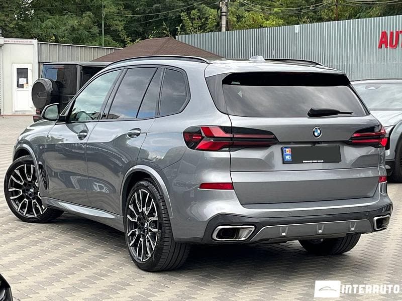 BMW X5 4.0D 2024 — Миниатюра 4