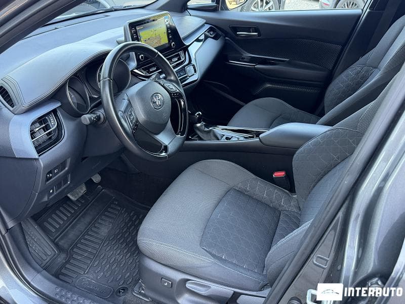 2020 Toyota C-HR — Miniatură 8