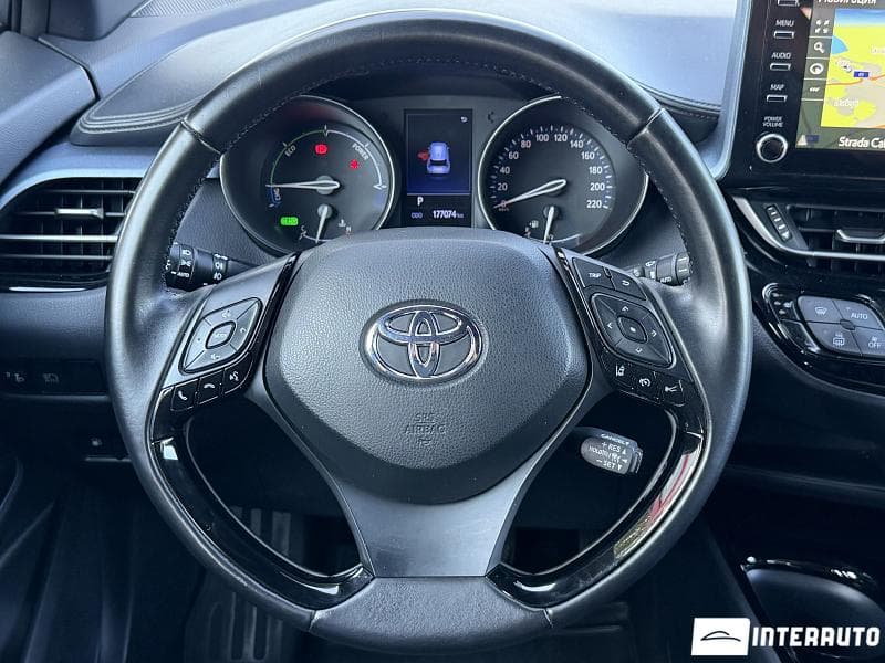 2020 Toyota C-HR — Miniatură 11