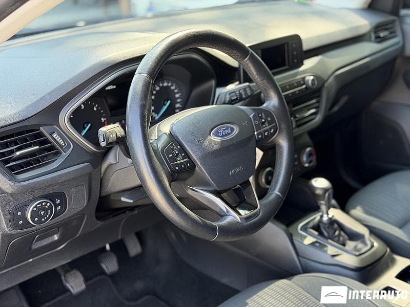 2018 Ford Focus — Miniatură 10