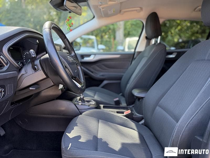 2018 Ford Focus — Miniatură 6