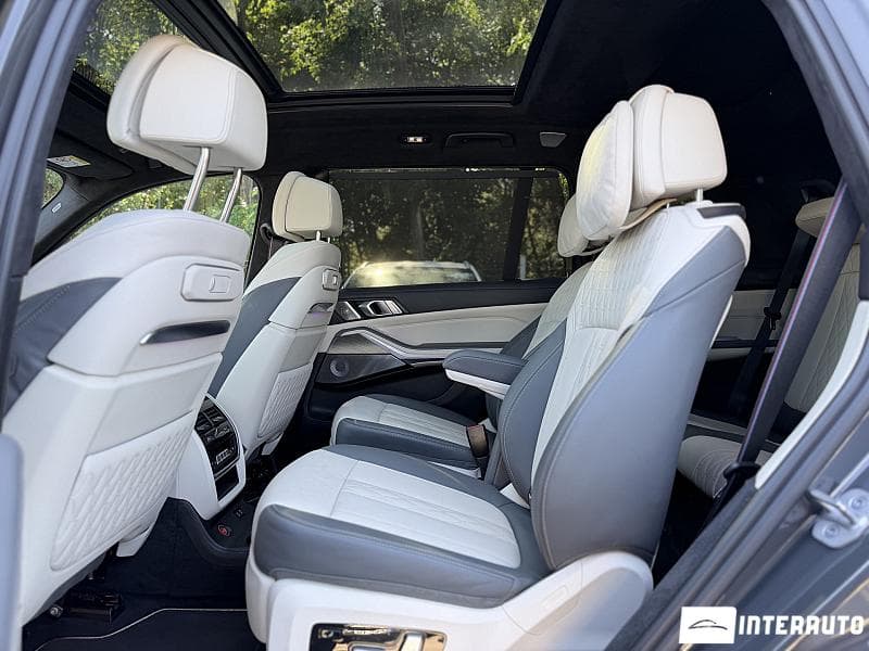 2023 BMW X7 4.0i — Miniatură 19