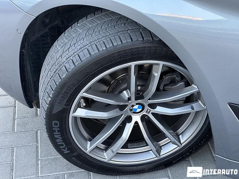 BMW 520 2017 — Миниатюра 23