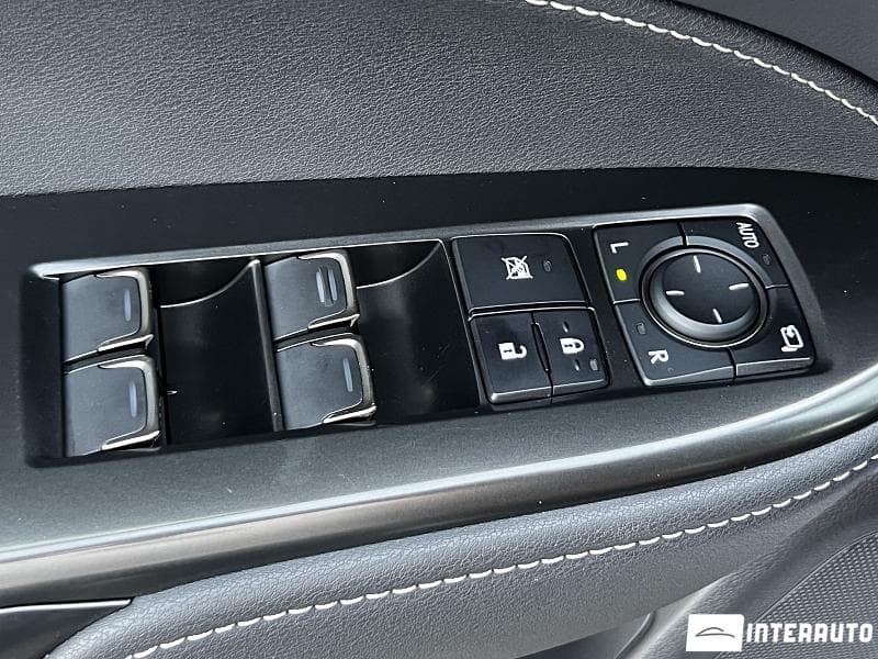 2025 Lexus NX 200 — Miniatură 18