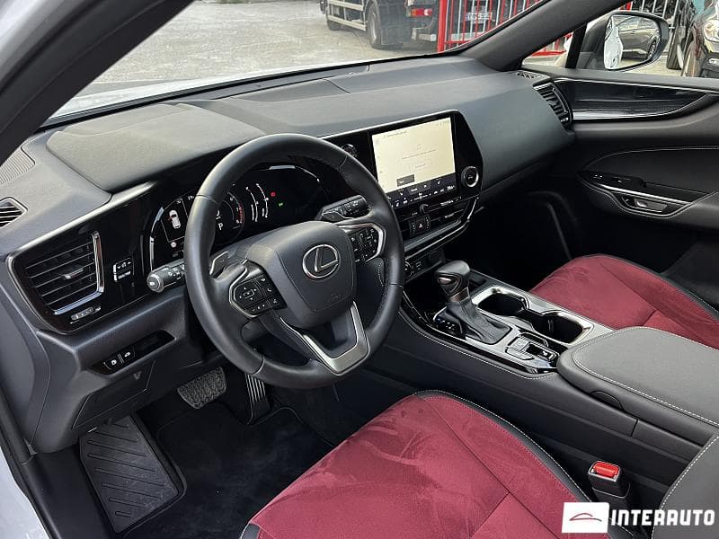 2025 Lexus NX 200 — Miniatură 5