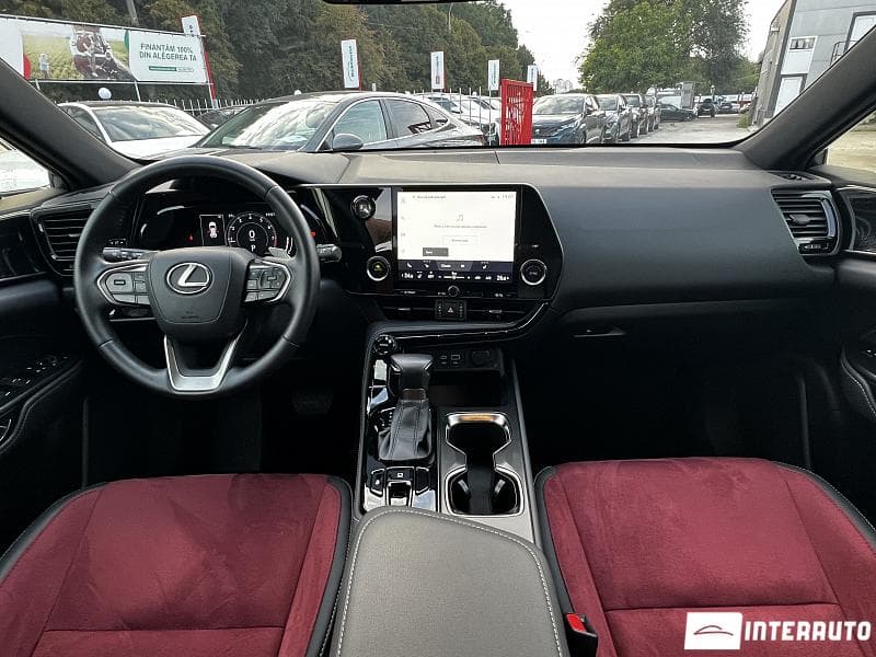 2025 Lexus NX 200 — Miniatură 7