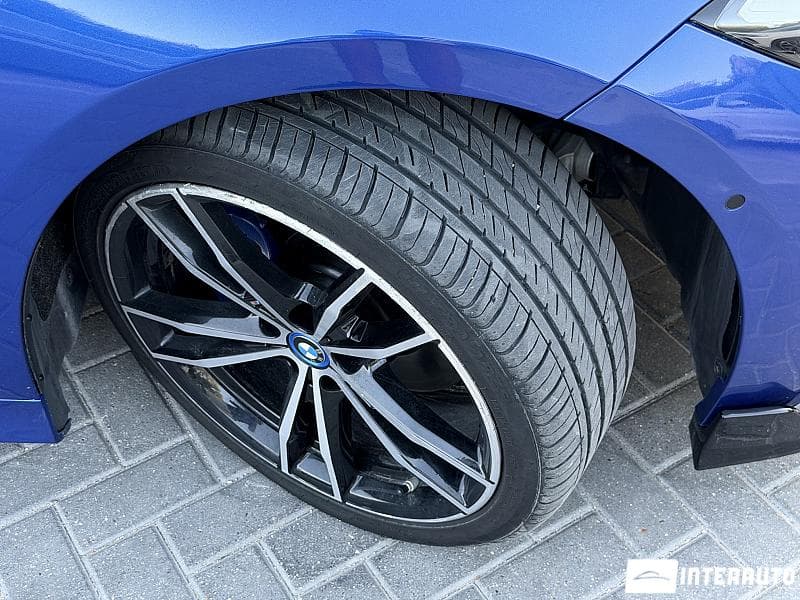BMW 330E 2022 — Миниатюра 18